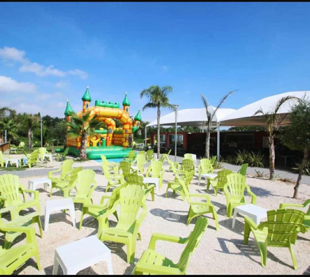 Camping Le Clos Du Thym - アルジェレス・シュル・メール エクステリア 写真